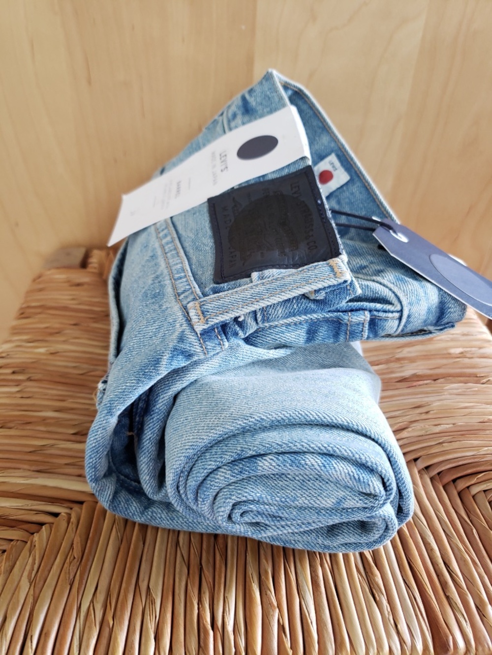 Levi's Premium Blue Label Barrel Jeans Size 29 NEW!